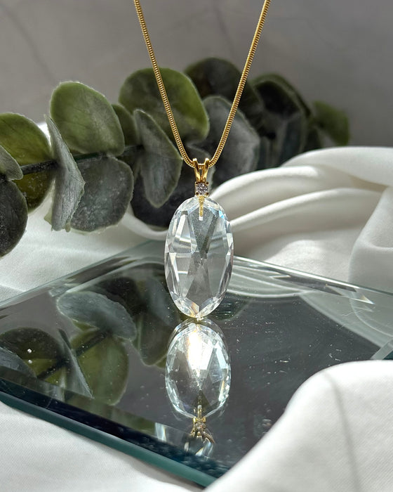 Facettierter Bergkristallanhänger mit Zirkonia, 925er silber Doppelschlaufe vergoldet