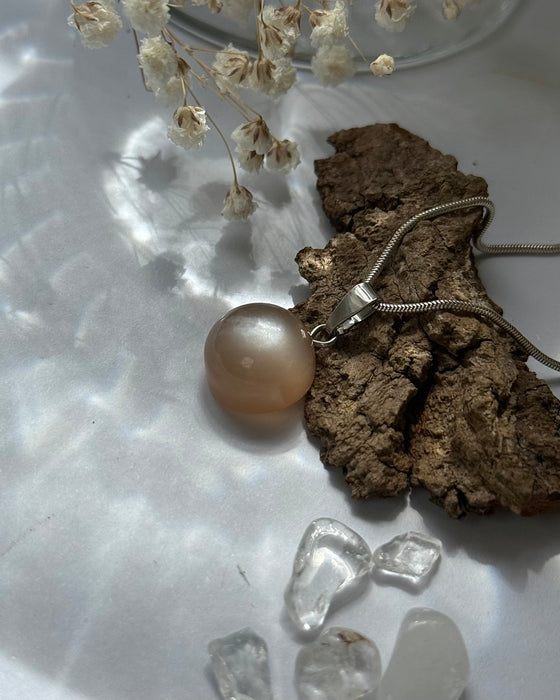 Mondstein Anhänger mit 925er Silberstiftöse 1,3cm