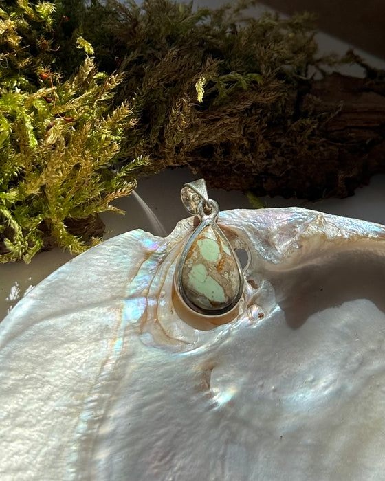 Variscit-Anhänger – eingefasst in 925er Silber