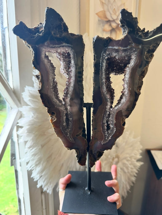 Achat Schmetterlingsflügel auf Metallständer A399