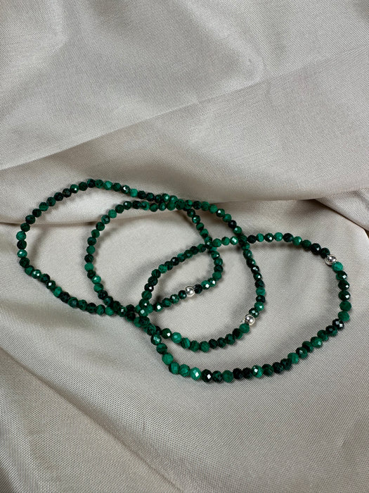 Malachit facettiertes Armband 3mm mit 925er Silberperle