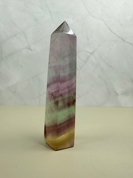 Regenbogenfluorit Spitze X29