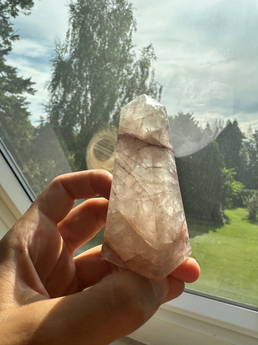 Hämatoid Quarz Obelisk B18