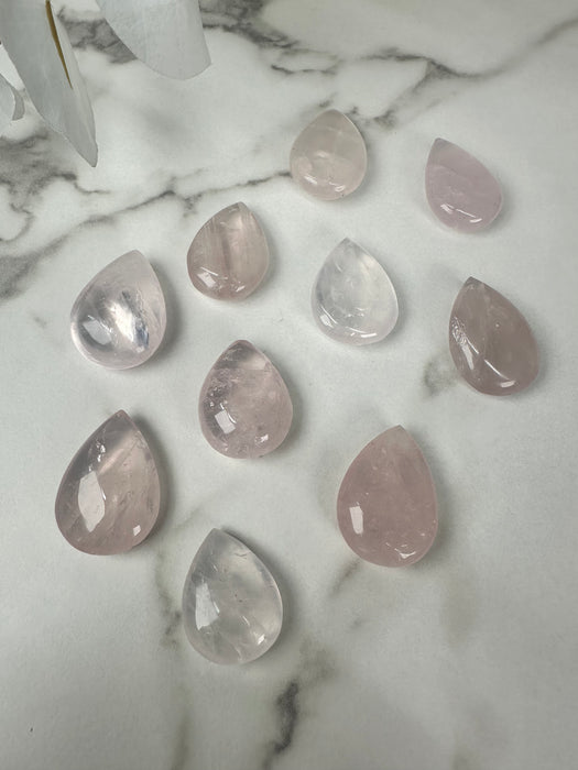 Rosenquarz Tropfenform