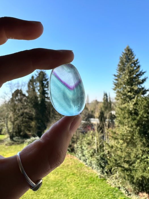 Regenbogenfluorit Cabochons