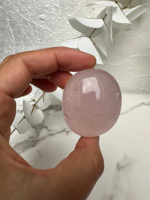 Rosenquarz Handstein M7