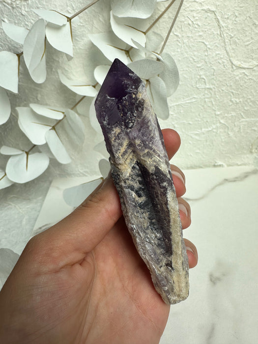 Amethyst Wurzelspitze roh D18