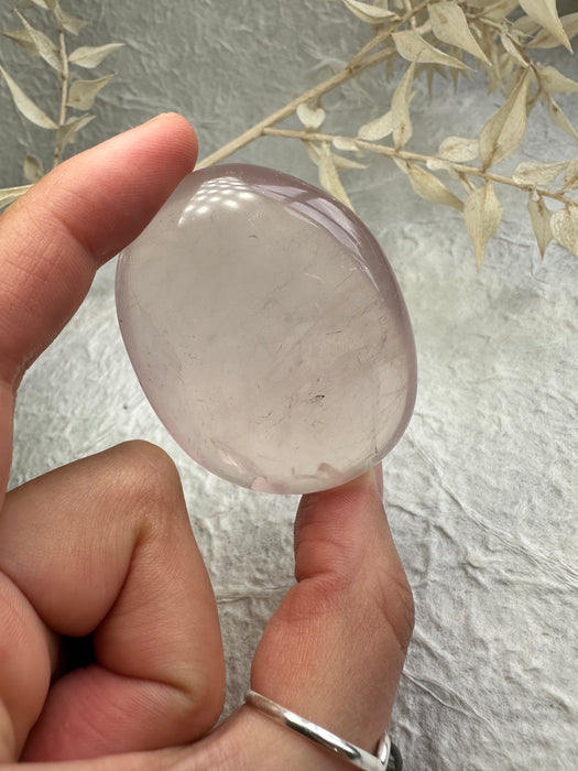 Rosenquarz Handstein U10