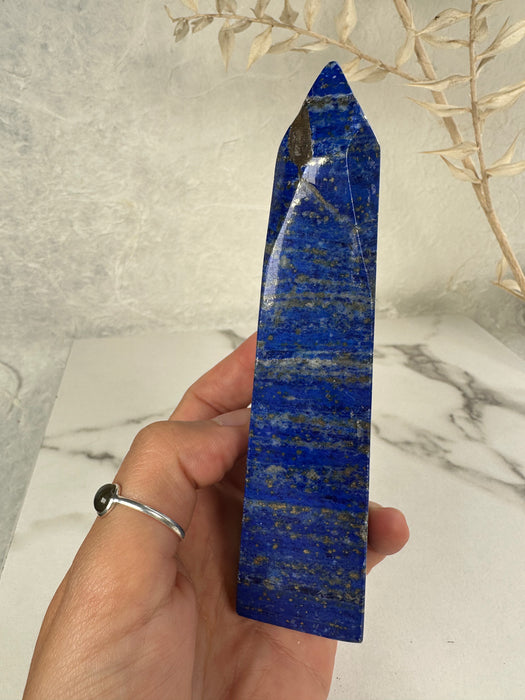 Lapislazuli Spitze B59