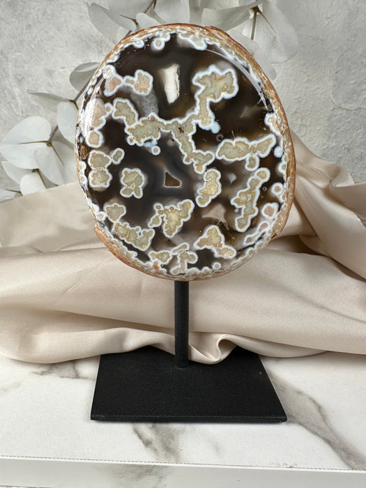 Achat Geode auf Metallständer C39