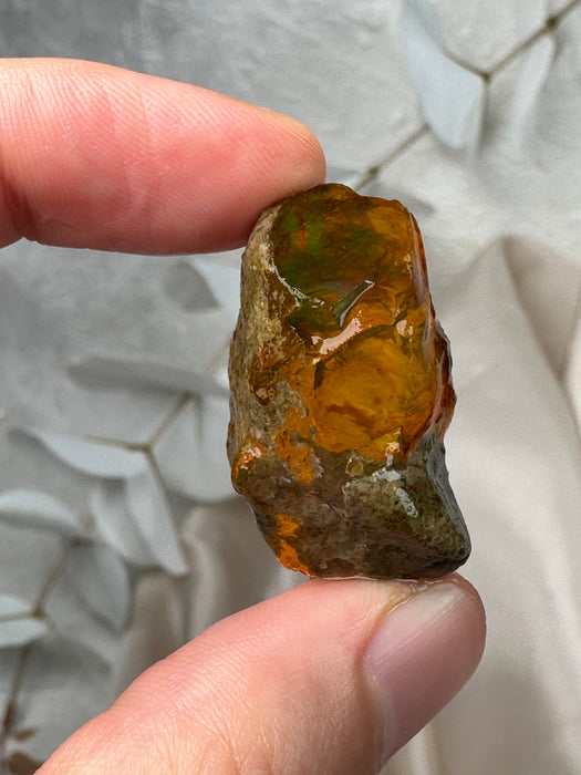 Äthiopischer Wasseropal roh M64