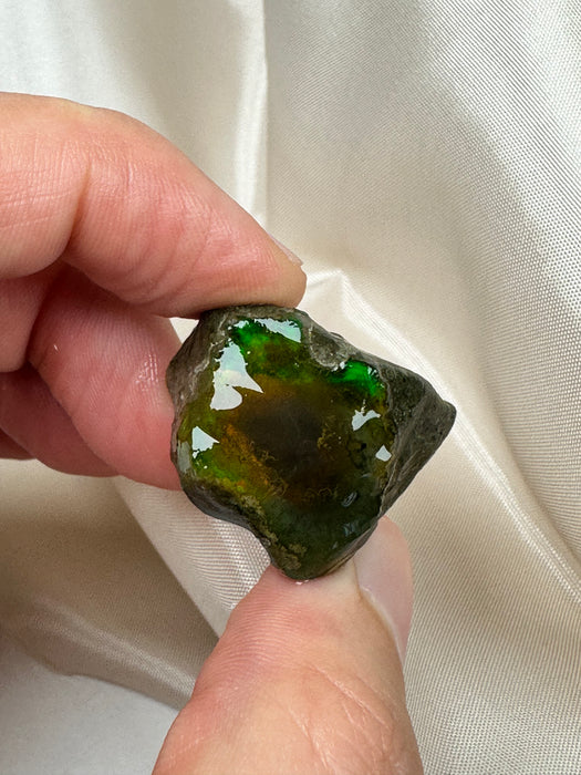 Äthiopischer Wasseropal roh K69