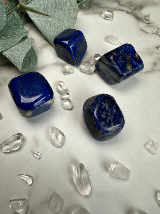 Lapislazuli Trommelstein