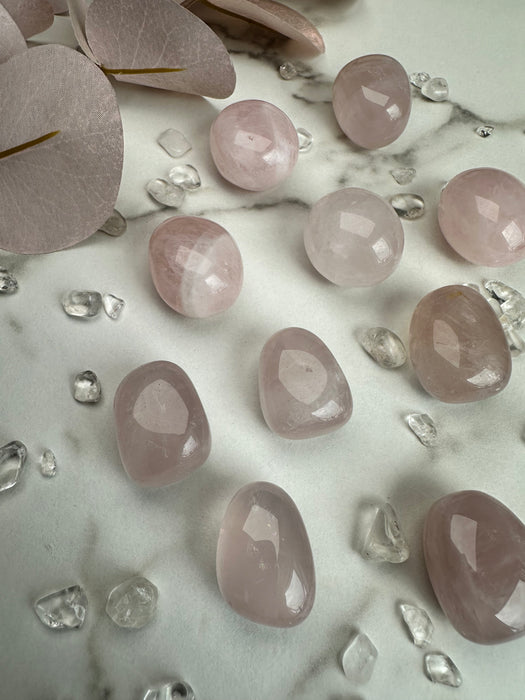 Rosenquarz Trommelstein