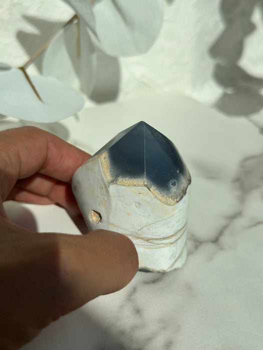 Blaue Chalcedon Spitze high quality B28