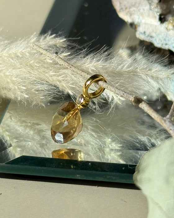 Facettierter Citrin Anhänger mit Zirkonia aus vergoldetem 925 Silber
