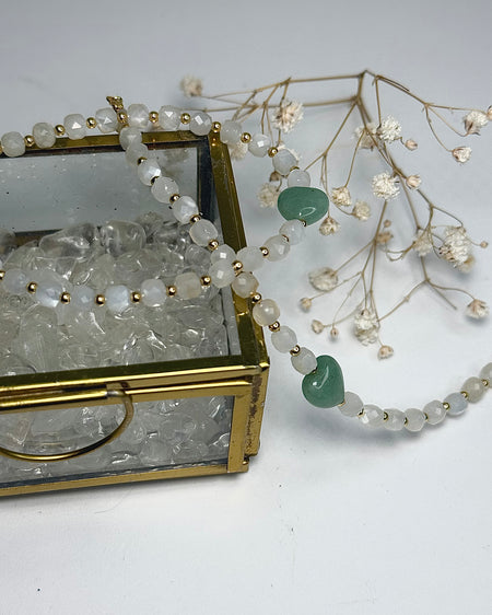 Armband Mondstein & Aventurin 925 Silber vergoldet – mit grünem Herzanhänger
