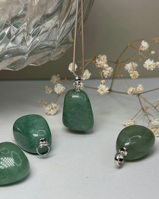 Aventurin Anhänger 925 Silber – grüner Edelstein, ca. 2,5 cm, intuitiv ausgewählt