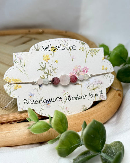 Makramee-Armband „Selbstliebe“ mit Rosenquarz, Rhodonit und Kunzit sowie 925 Silberperlen, verstellbar