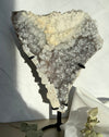 Amethystrose auf Ständer 23 cm hoch, Kristall 17 x 14 cm, violette Kristall Deko als Unikat