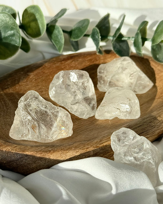 Natürlicher Bergkristall Rohkristall Anhänger transparent gebohrt Schmuckstein