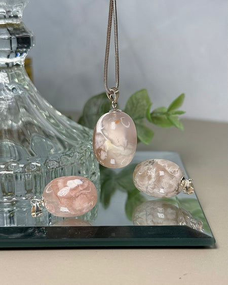 Blumenachat Anhänger versilbert aus Naturstein mit blütenartigen Mustern, ca. 1,8 cm