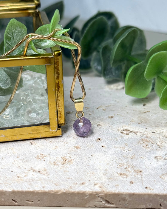 Facettierter Amethyst Kugel Anhänger 0,7 cm mit 925 Silberöse