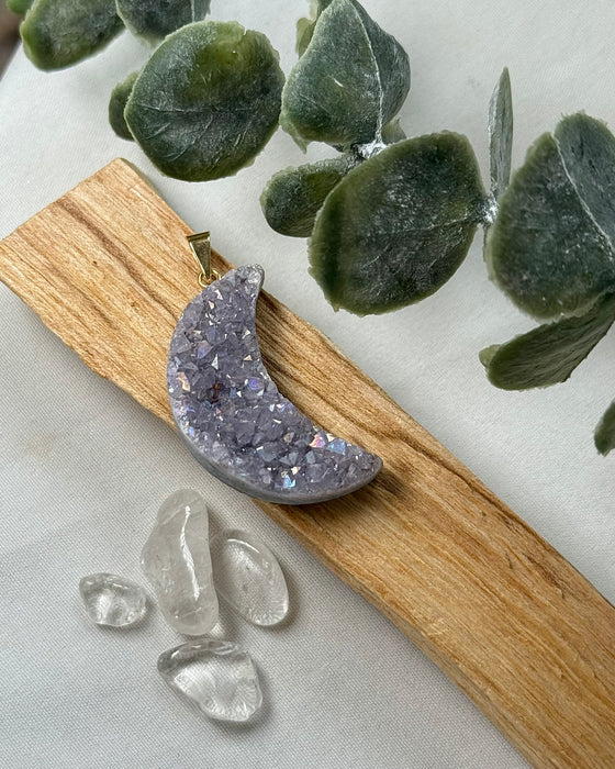 Amethyts Halbmond Anhänger Angel Aura vergoldete Öse