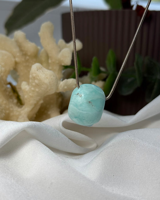 Blauer Aragonit – gebohrter Anhänger, 1,9cm