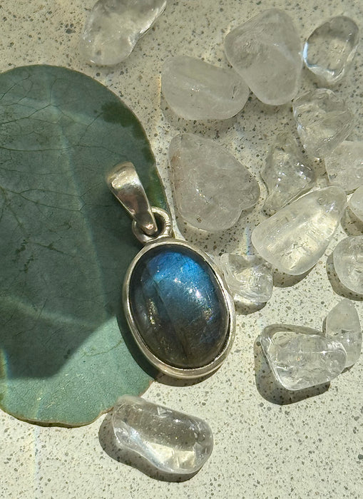 Labradorit-Anhänger – 925er Silber, 1,5cm
