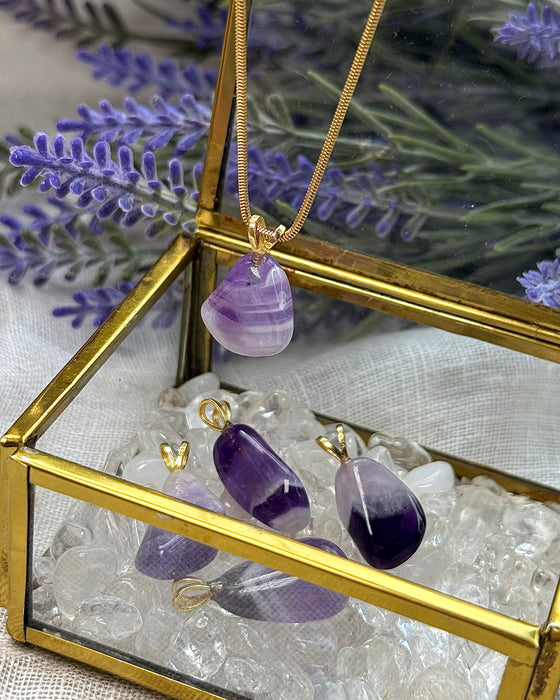 Chevron Amethyst Anhänger mit 925er Silber Doppelöse vergoldet