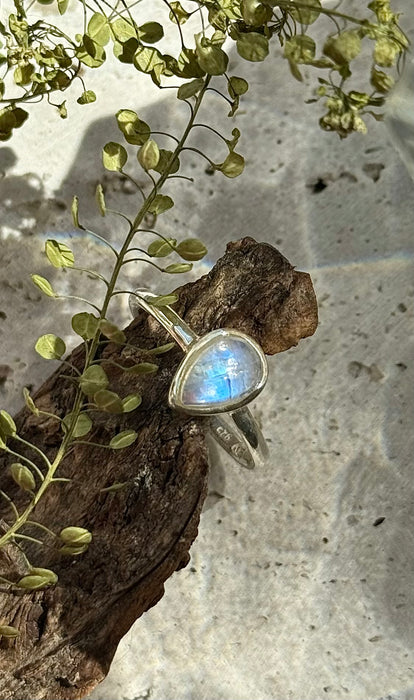 Weißer Labradorit Ring – 925er Silber, Größe 57