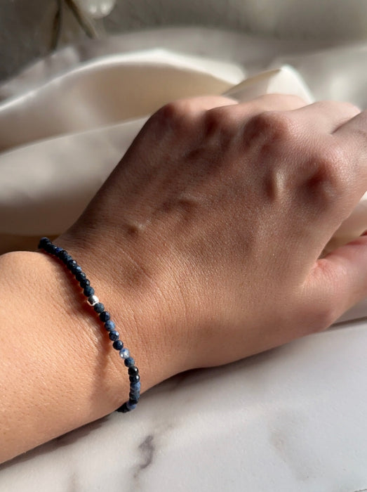 Sodalith Armband facettiert 3mm mit 925er Silberperle