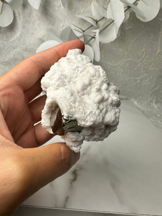 Pyrit mit Calcit aus Peru E26