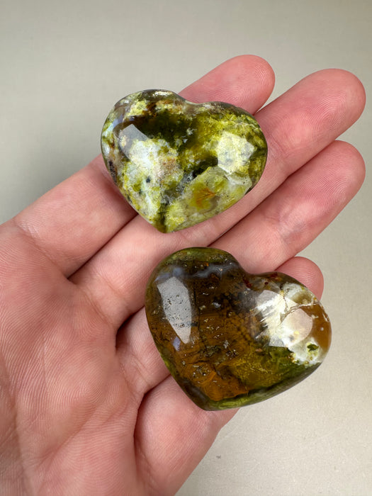 Grünes Opal Herz Madagaskar