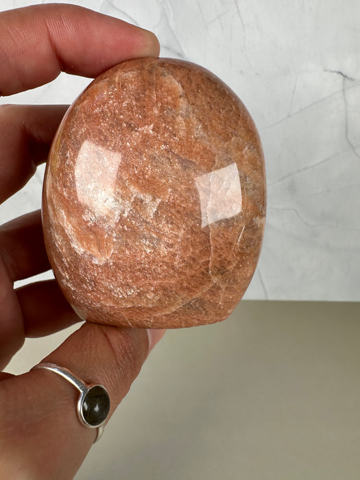 Aprikosenmondstein Freiform