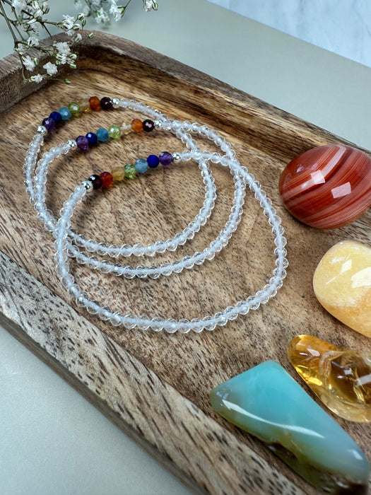 Chakren Armband mit Bergkristall