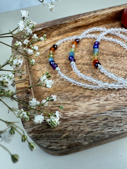 Chakren Armband mit Bergkristall