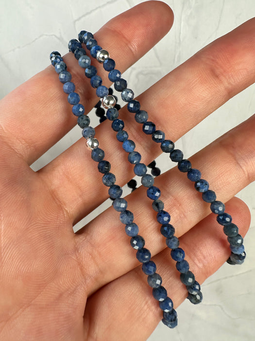 Dumortierit Armband 3 mm mit 925er Silberperle, Umfang 17cm