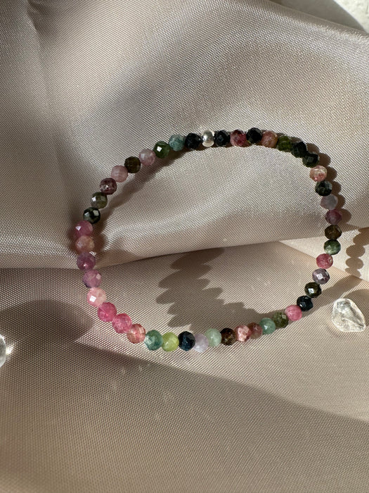 Buntes Turmalin Armband 4mm high quality mit 925er Silberperle