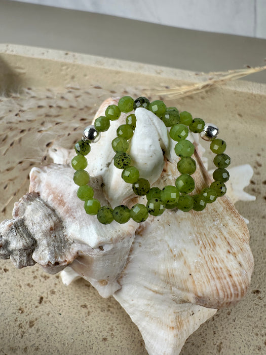 Kanadische Jade Perlenring mit 925er Silberperle, Gr 52-55