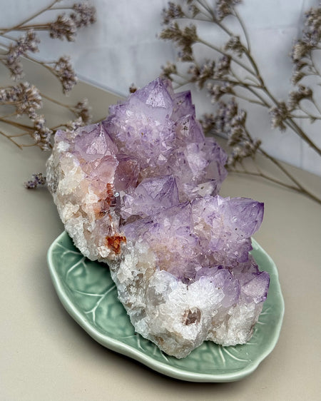 Spirit Quartz Stufe – funkelnde Kristallformation mit vielen Spitzen