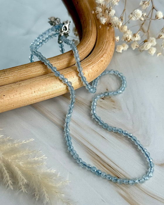 Aquamarin-Kette 40 cm | Halskette mit 3 mm Aquamarin-Perlen & 925er Silberverschluss